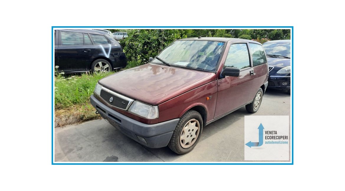 LANCIA Y 10 Autobianch del 1994 parti usate e ricambi
