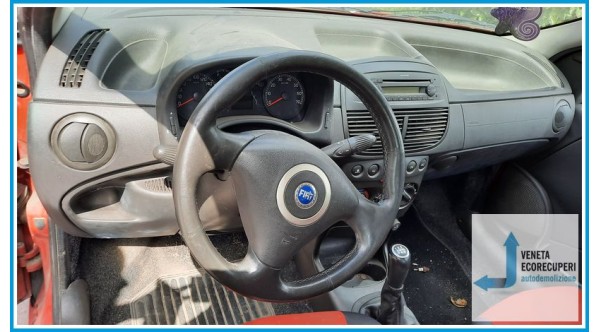 FIAT PUNTO 2U del 2005 parti usate e ricambi