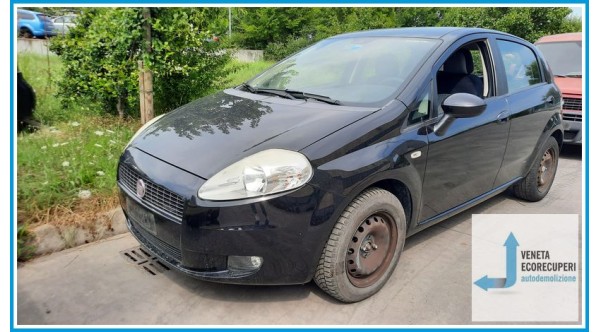 FIAT GRANDE PUNTO 2Y del 2008 parti usate e ricambi