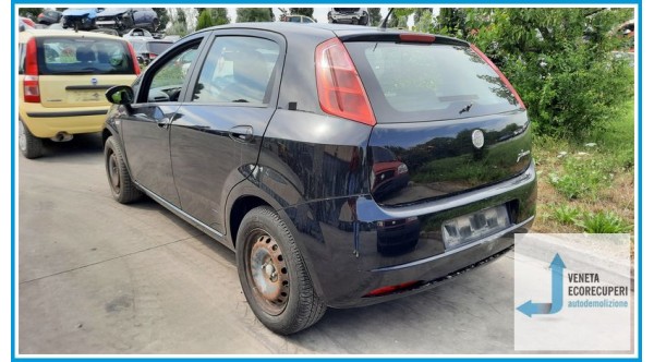 FIAT GRANDE PUNTO 2Y del 2008 parti usate e ricambi