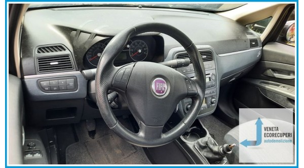 FIAT GRANDE PUNTO 2Y del 2008 parti usate e ricambi