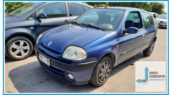 RENAULT CLIO 2a Serie  del 2000 parti usate e ricambi
