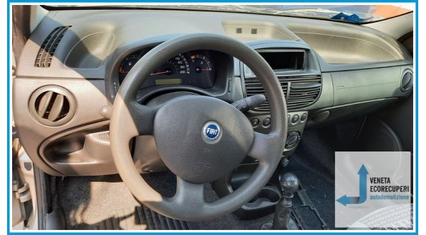 FIAT PUNTO 2U del 2005 parti usate e ricambi