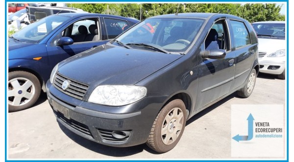 FIAT PUNTO 2U del 2003 parti usate e ricambi