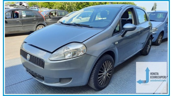 FIAT GRANDE PUNTO 2Y del 2007 parti usate e ricambi
