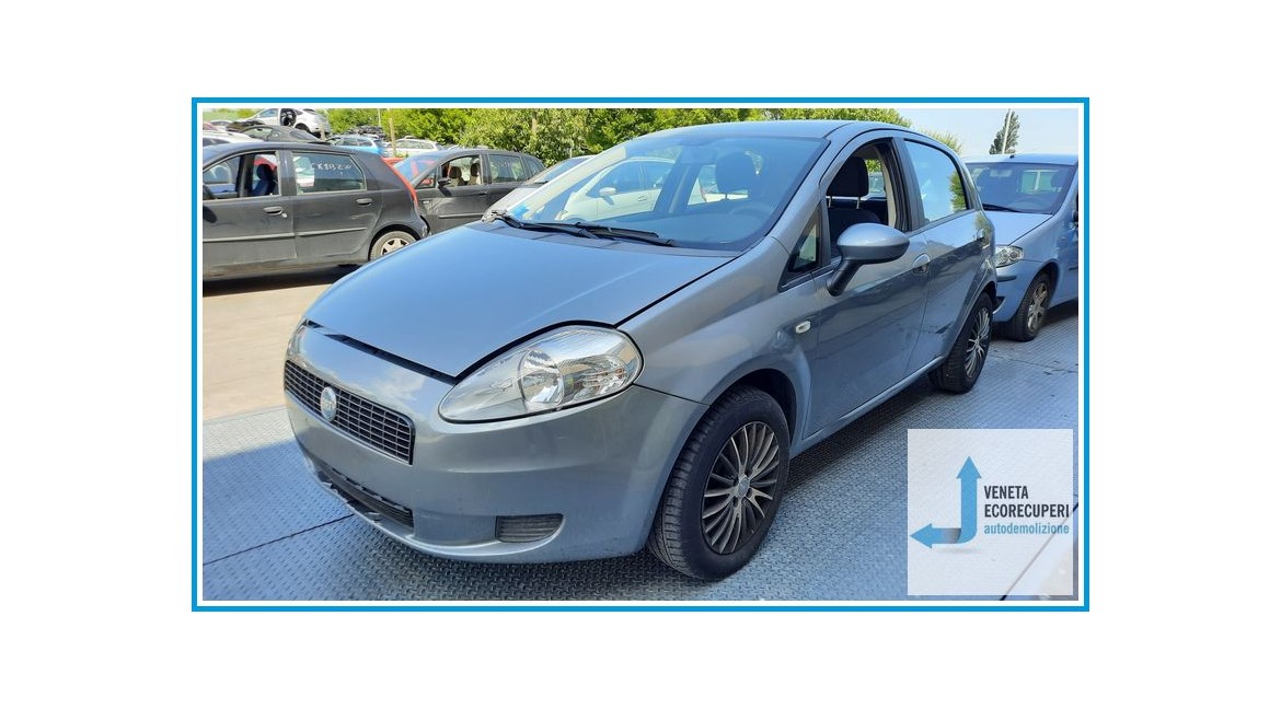 FIAT GRANDE PUNTO 2Y del 2007 parti usate e ricambi