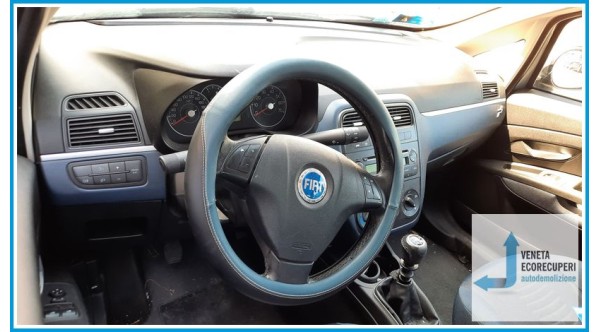 FIAT GRANDE PUNTO 2Y del 2007 parti usate e ricambi
