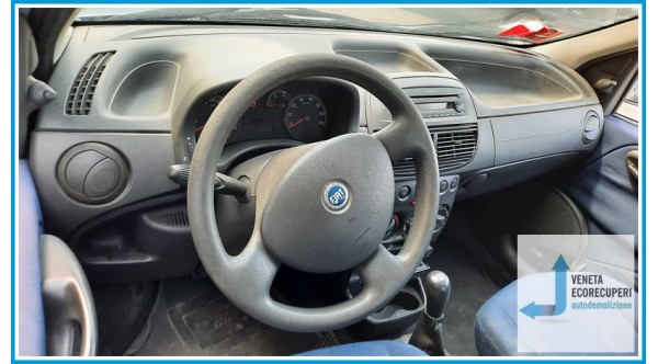 FIAT PUNTO 2U del 2004 parti usate e ricambi