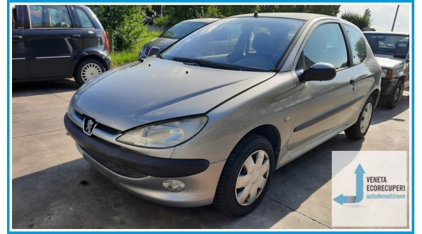 PEUGEOT 206  del 2001 parti usate e ricambi