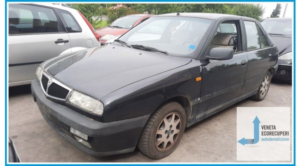 LANCIA DELTA  del 1993 parti usate e ricambi