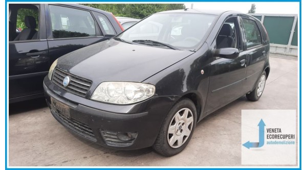 FIAT PUNTO 2U del 2004 parti usate e ricambi