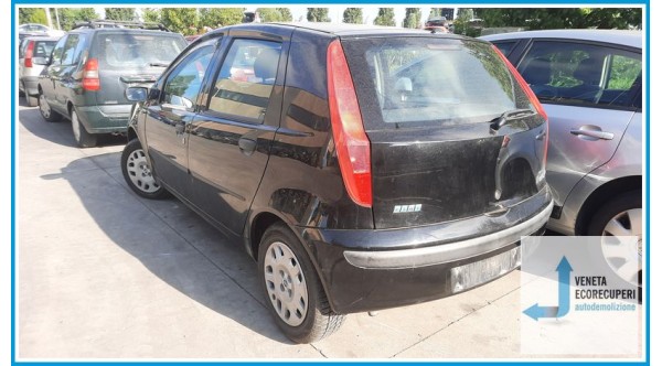 FIAT PUNTO 1a Serie  del 1997 parti usate e ricambi