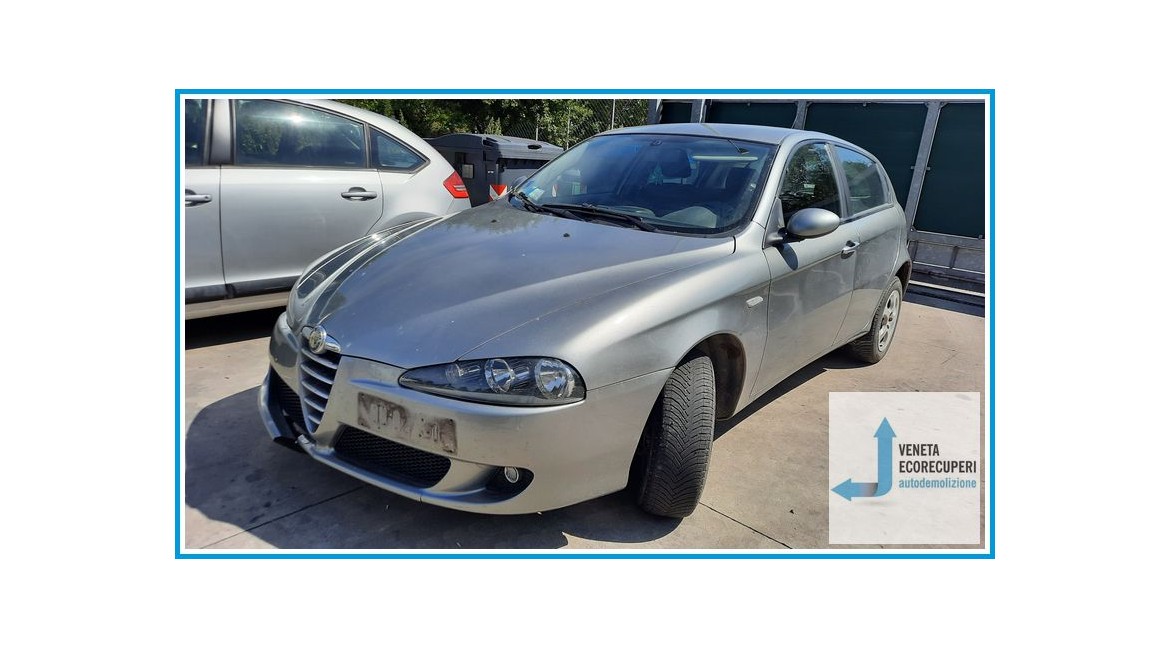 ALFA ROMEO 147 W8 del 2006 parti usate e ricambi