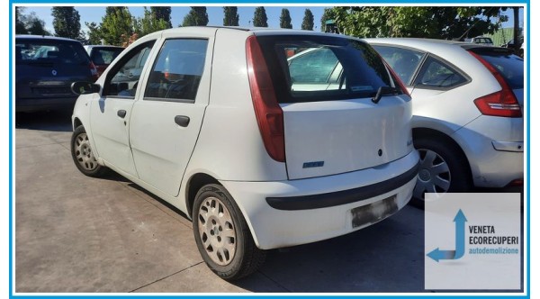 FIAT PUNTO 1N/1P del 2000 parti usate e ricambi