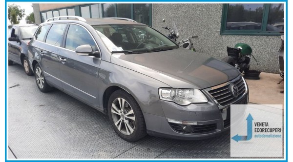 VOLKSWAGEN PASSAT 3C del 2007 parti usate e ricambi