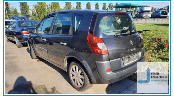 RENAULT SCENIC 2a Serie  del 2007 parti usate e ricambi