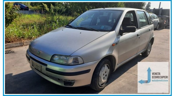 FIAT PUNTO 1a Serie  del 1997 parti usate e ricambi