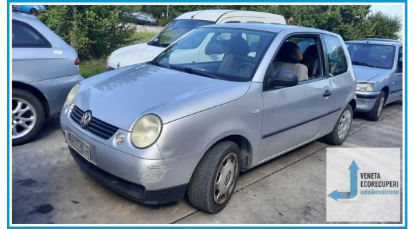 VOLKSWAGEN LUPO 6X del 2002 parti usate e ricambi