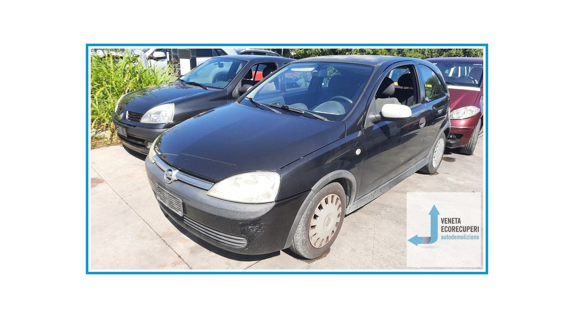 OPEL CORSA X01 del 2004 parti usate e ricambi