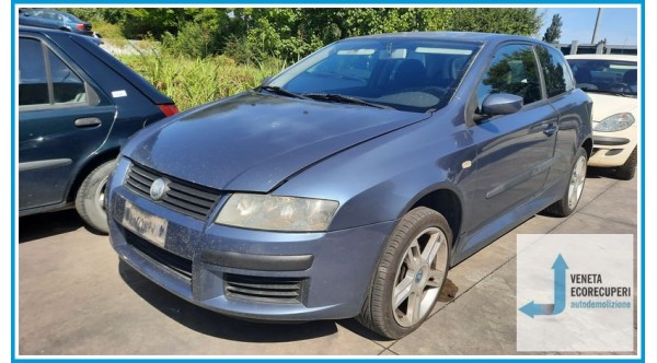 FIAT STILO 2C del 2003 parti usate e ricambi