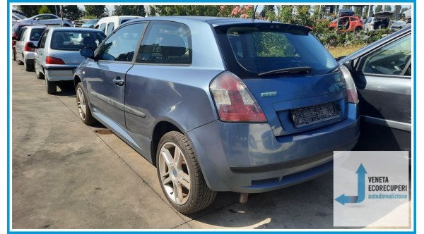 FIAT STILO 2C del 2003 parti usate e ricambi