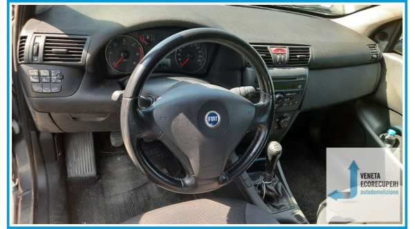 FIAT STILO 2C del 2003 parti usate e ricambi