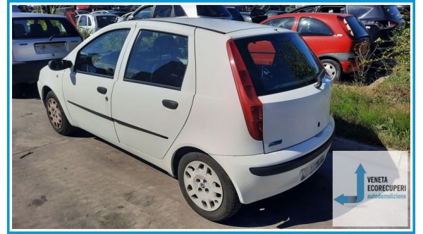 FIAT PUNTO 1N/1P del 2000 parti usate e ricambi