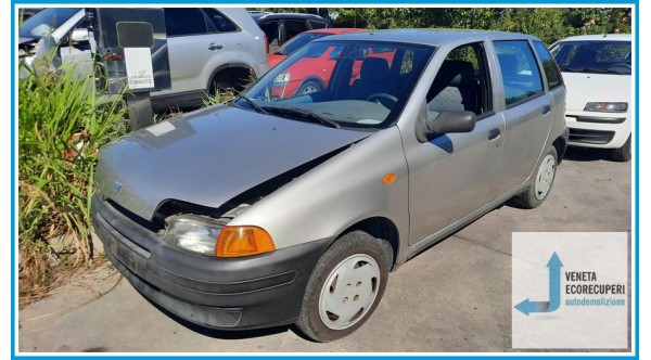 FIAT PUNTO 1a Serie  del 1997 parti usate e ricambi