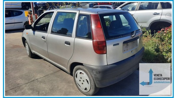 FIAT PUNTO 1a Serie  del 1997 parti usate e ricambi