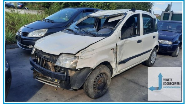 FIAT PANDA 0X del 2012 parti usate e ricambi
