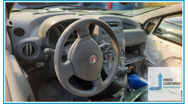 FIAT PANDA 0X del 2012 parti usate e ricambi