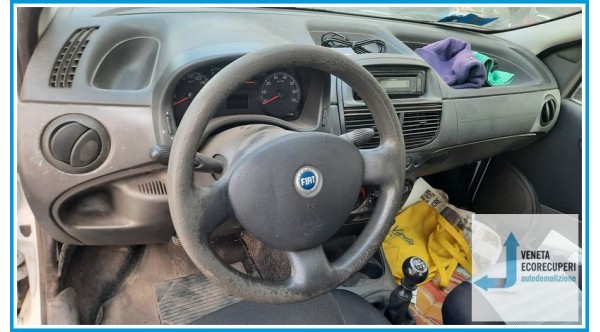 FIAT PUNTO CLASSIC 2U del 2007 parti usate e ricambi