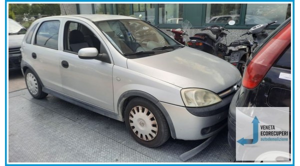 OPEL CORSA X01 del 2003 parti usate e ricambi