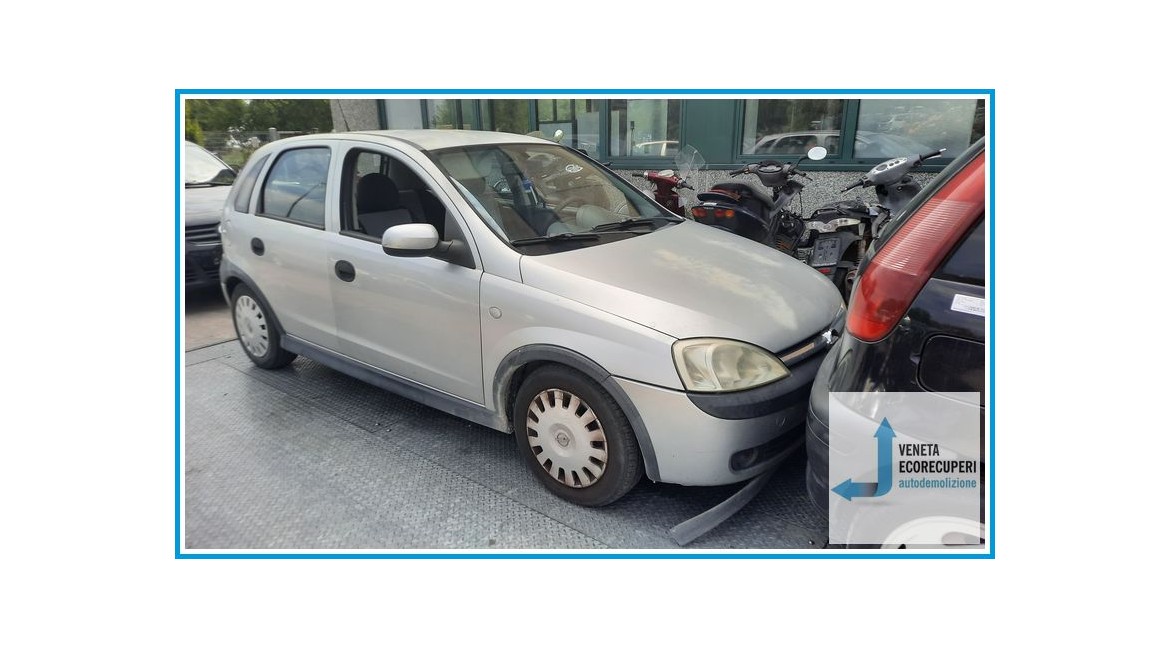 OPEL CORSA X01 del 2003 parti usate e ricambi