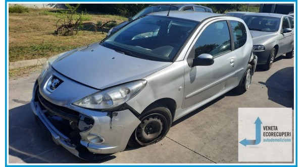 PEUGEOT 206 Plus  del 2010 parti usate e ricambi