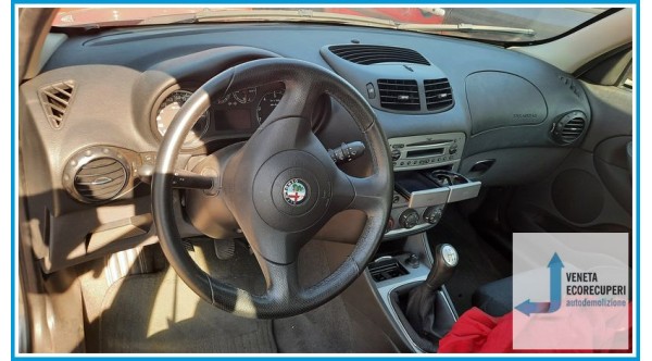 ALFA ROMEO 147 W8 del 2008 parti usate e ricambi