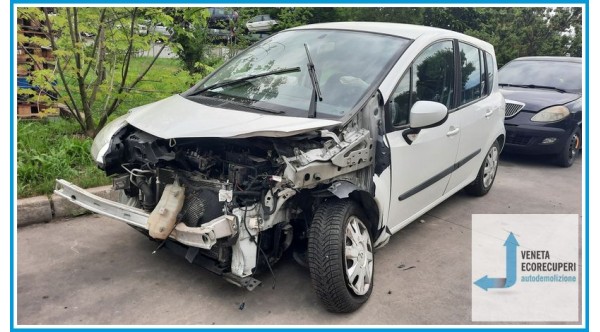 RENAULT MODUS 2a Serie  del 2009 parti usate e ricambi
