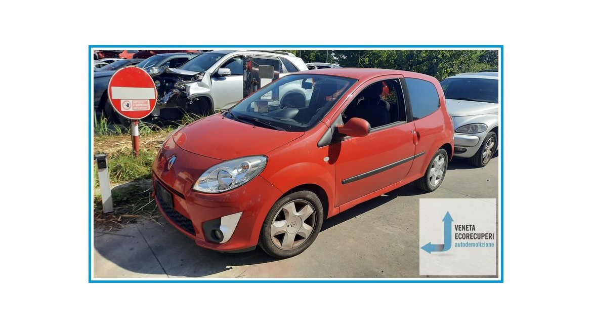 RENAULT TWINGO 2a Serie  del 2007 parti usate e ricambi