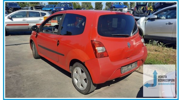RENAULT TWINGO 2a Serie  del 2007 parti usate e ricambi