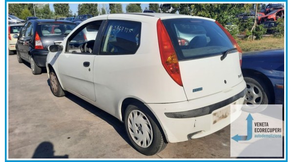 FIAT PUNTO 1N/1P del 2000 parti usate e ricambi