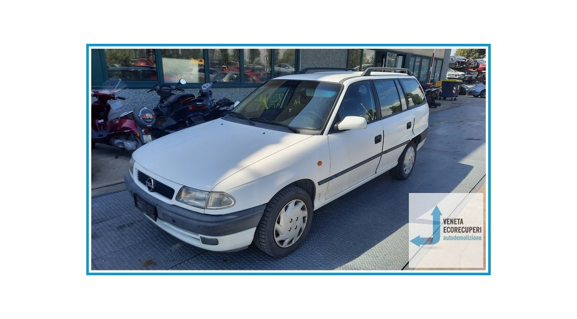 OPEL ASTRA T92 del 1997 parti usate e ricambi