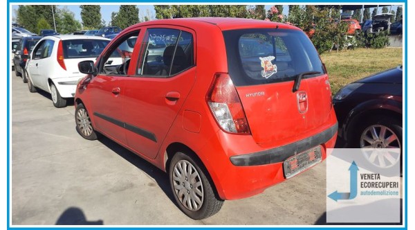 HYUNDAI i10  del 2010 parti usate e ricambi