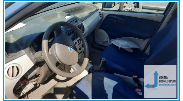FIAT PUNTO 2U del 2003 parti usate e ricambi