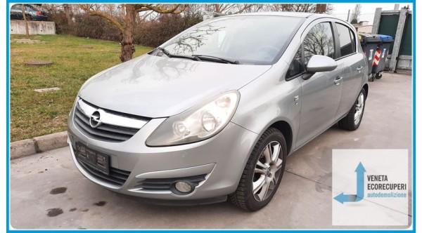 OPEL CORSA S07 del 2010 parti usate e ricambi