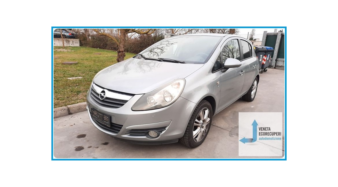 OPEL CORSA S07 del 2010 parti usate e ricambi