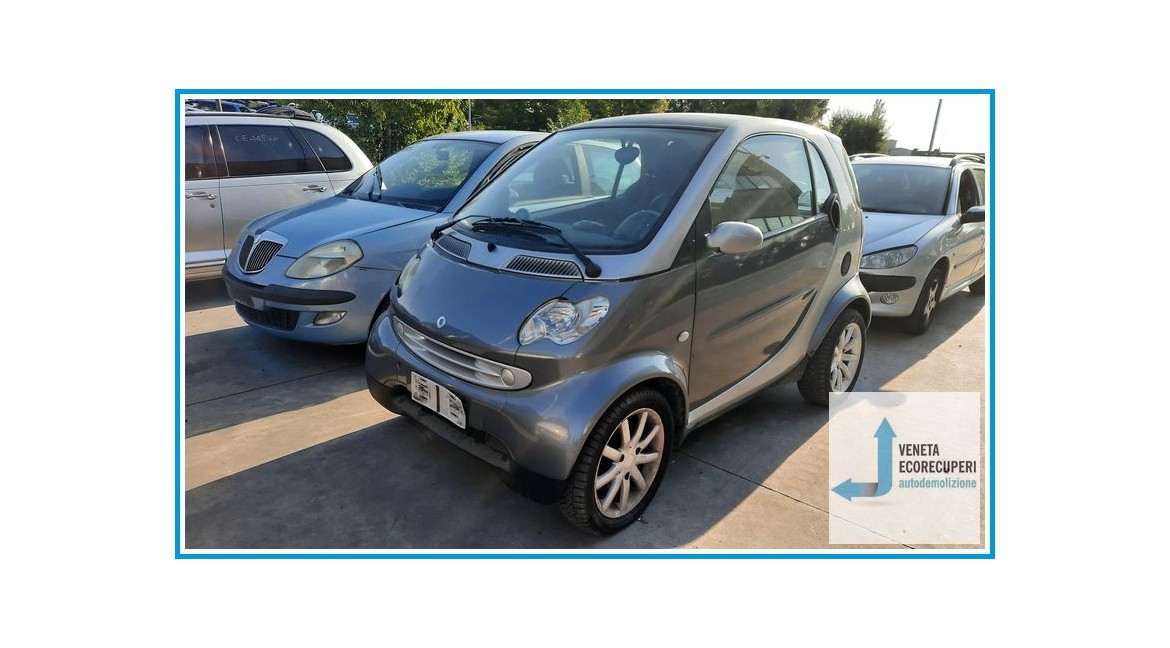 SMART FORTWO A/C450 del 2005 parti usate e ricambi