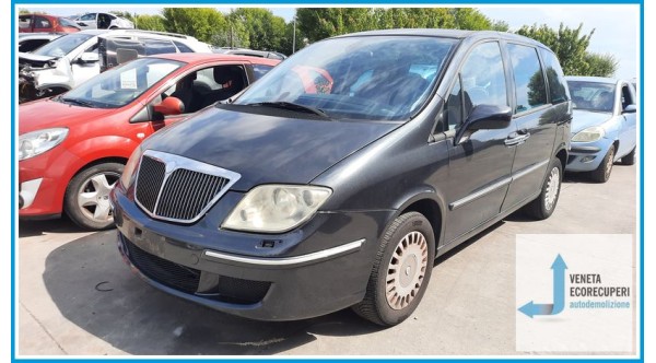 LANCIA PHEDRA TC del 2004 parti usate e ricambi