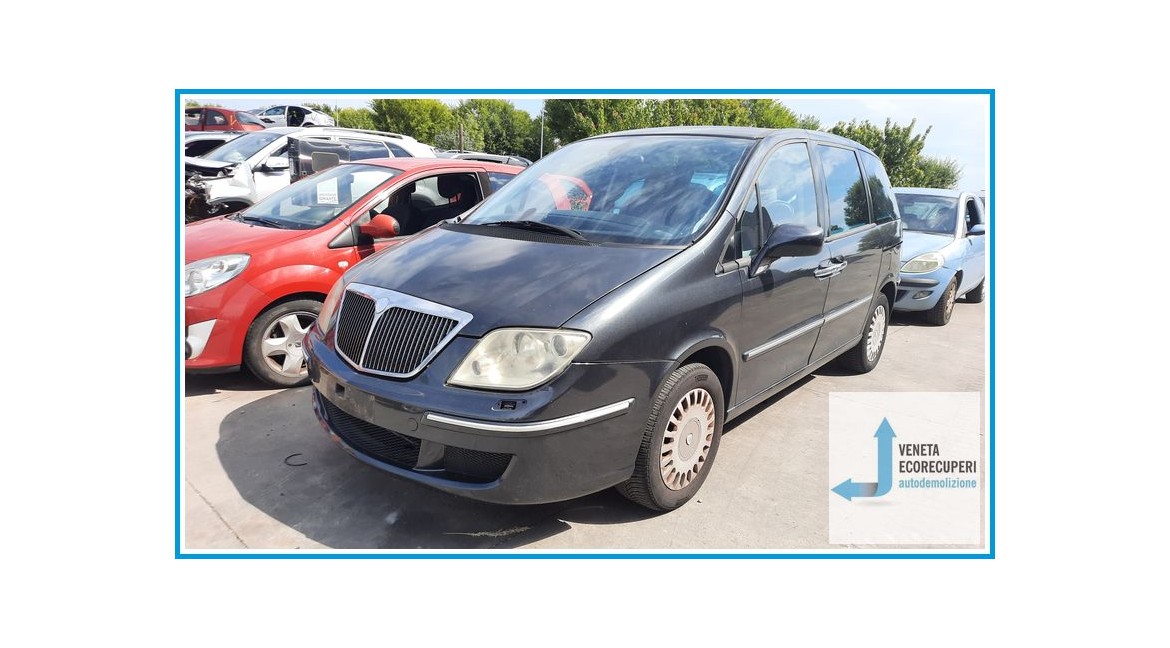 LANCIA PHEDRA TC del 2004 parti usate e ricambi