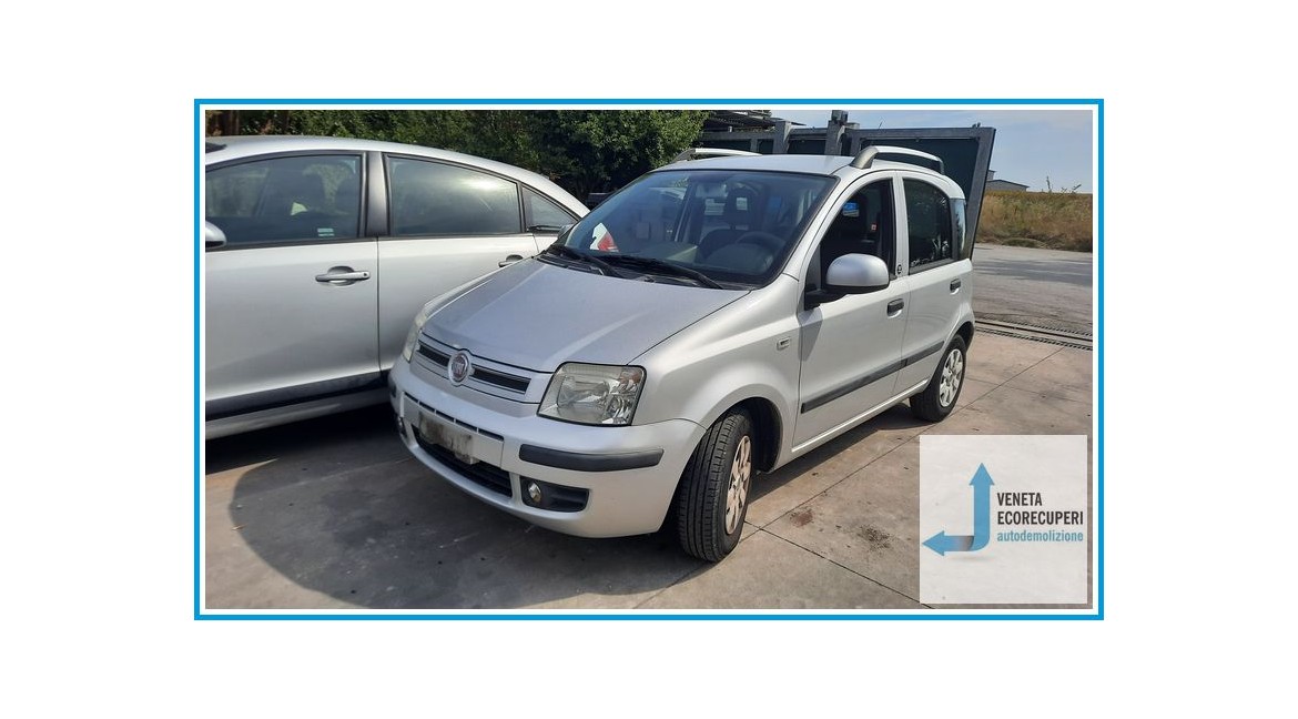 FIAT PANDA 0X del 2011 parti usate e ricambi