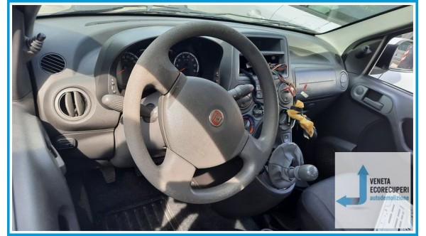 FIAT PANDA 0X del 2011 parti usate e ricambi